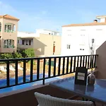 Apart-hotel Royal Life 4*