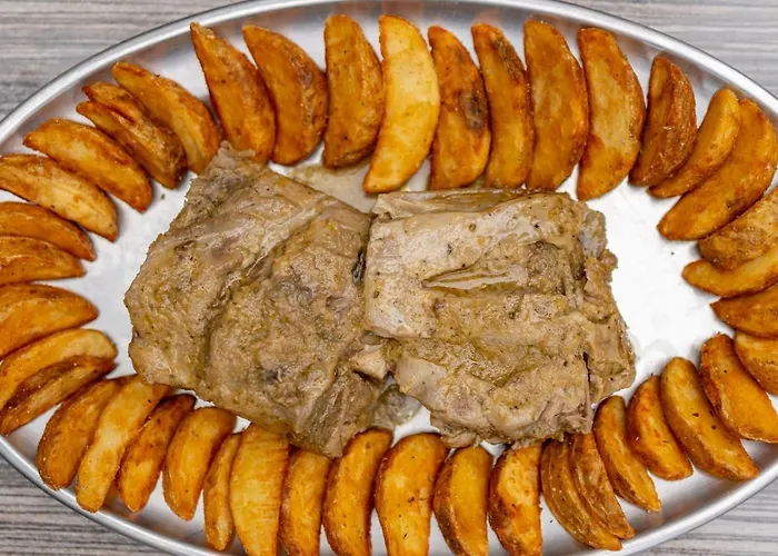 Royal Life מלון דירות