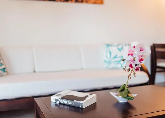 מלון דירות Royal Life