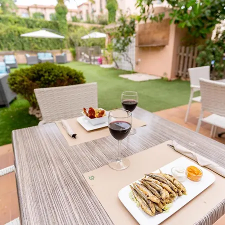 Hotel apartamentowy Royal Life