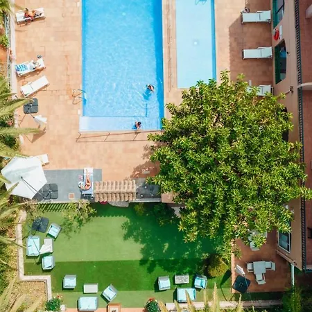 Royal Life Hotel apartamentowy Mahón