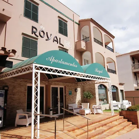 Royal Life 4*