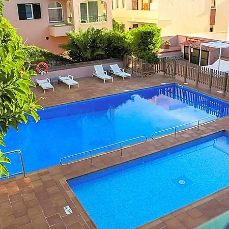 Royal Life Apart-hotel 4*