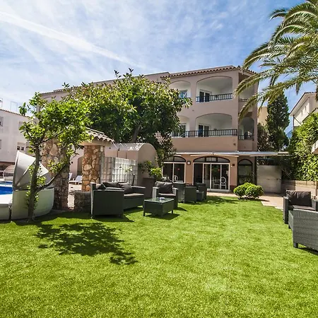 Royal Life Hotel apartamentowy Mahón