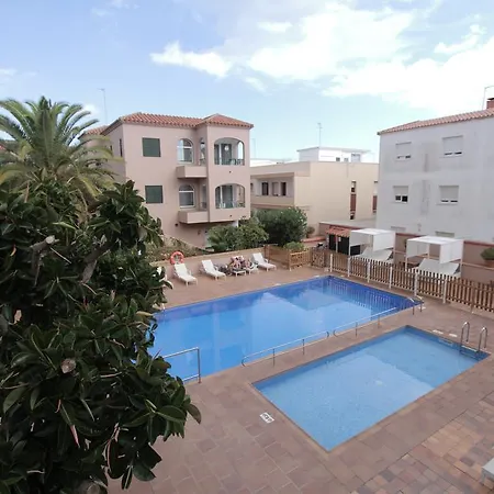 Hotel apartamentowy Royal Life Mahón