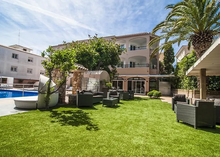 Royal Life Aparthotel Maó